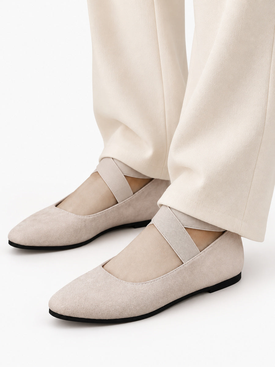 Rosine – Ballerine à bride élastique femme – Beige — portée