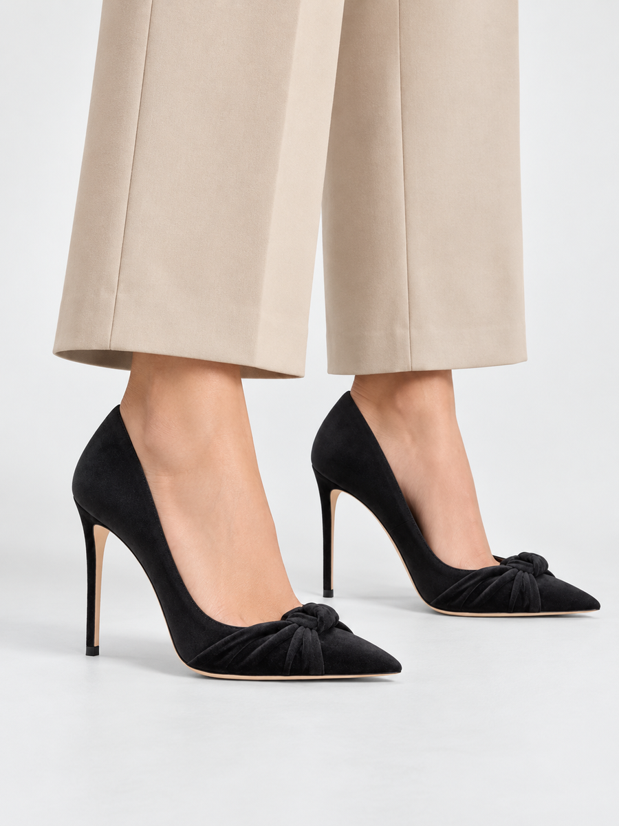 Sabrina – Escarpin à nœud en flock femme – Noir — portée