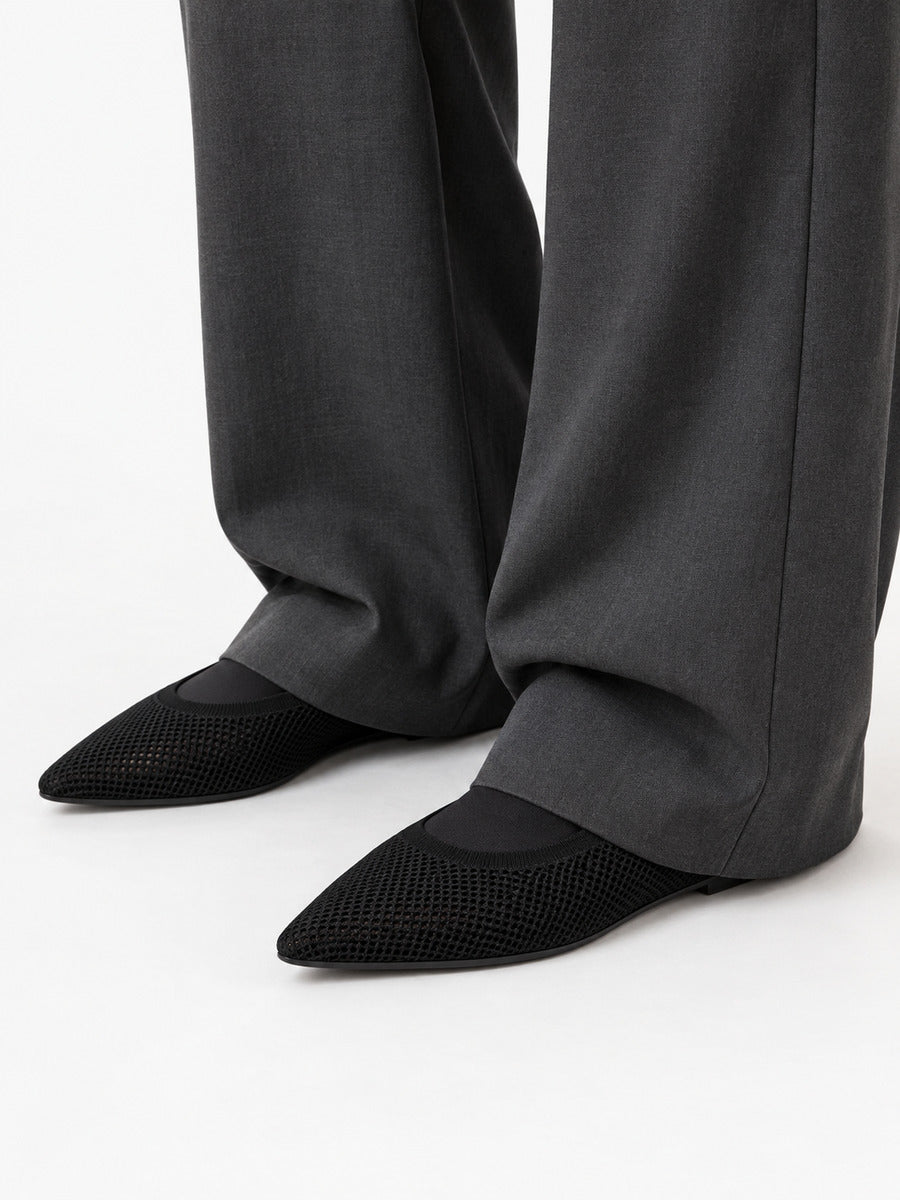 Sélène – Ballerine en maille femme – Noir — portée