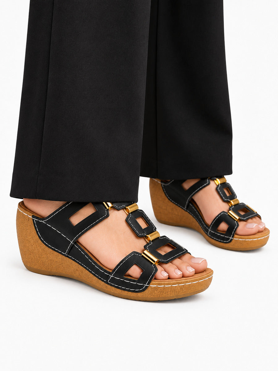 Solange – Sandale compensée romaine ouverte femme – Noir — portée