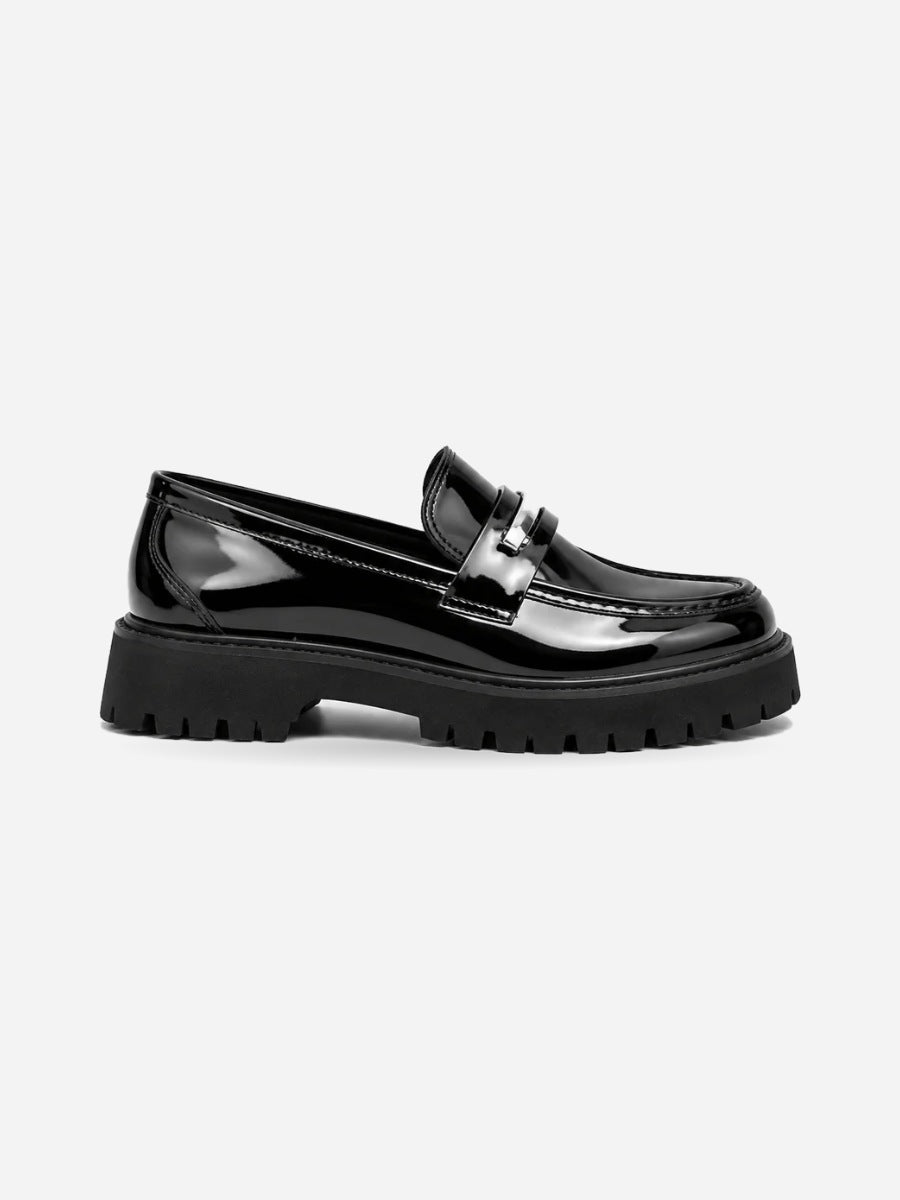 Théo – Mocassin brillant homme – Noir — profil droit