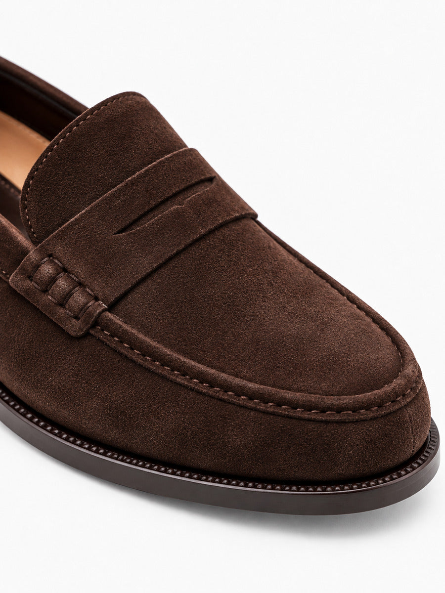 Timothée – détail daim marron foncé