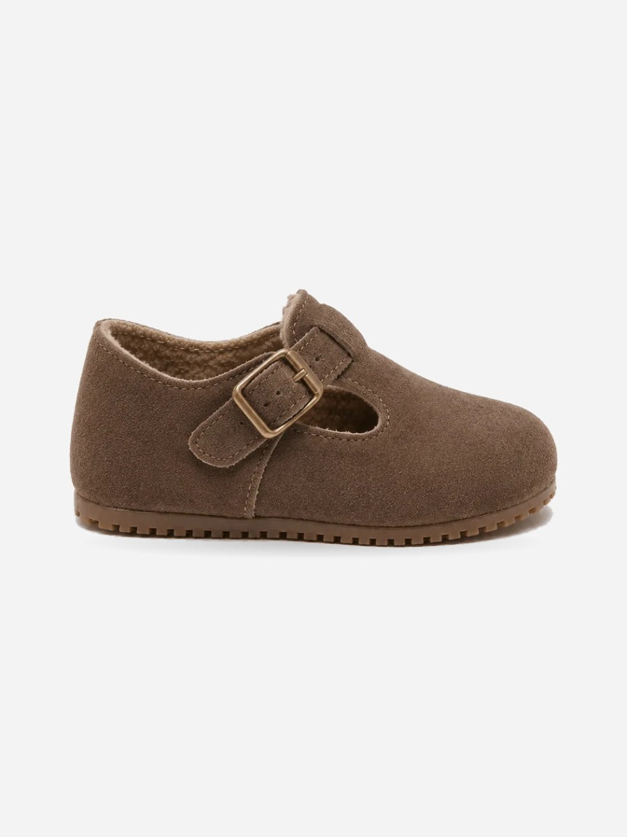 Titouan – Mocassin en daim enfant garçon – Marron — profil droit