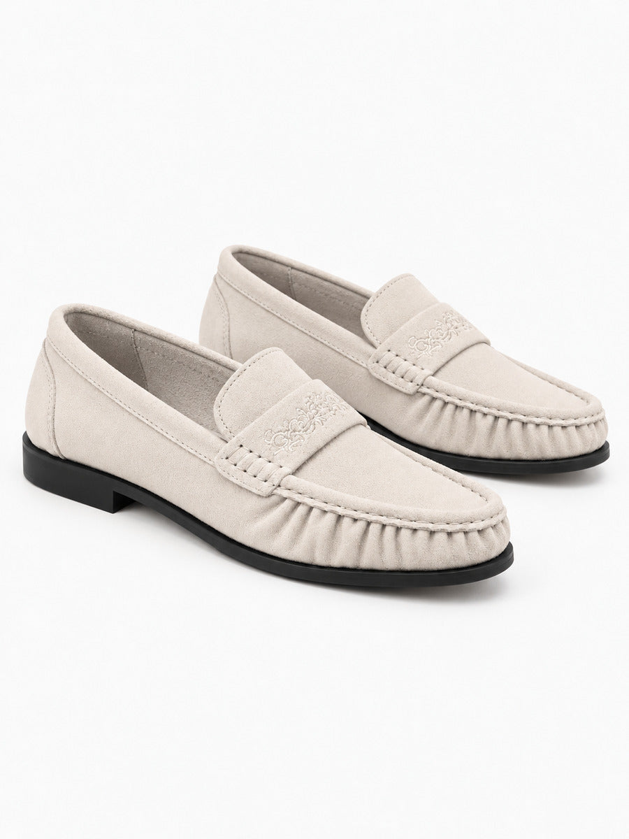 Ulysse – paire de mocassins homme blancs suédés, vue 3/4